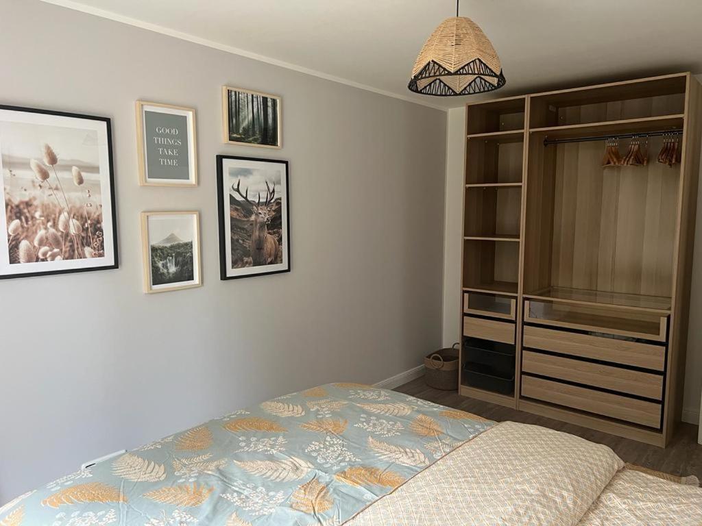 Ferienwohnung Am Rebberg 술츠부르크 외부 사진